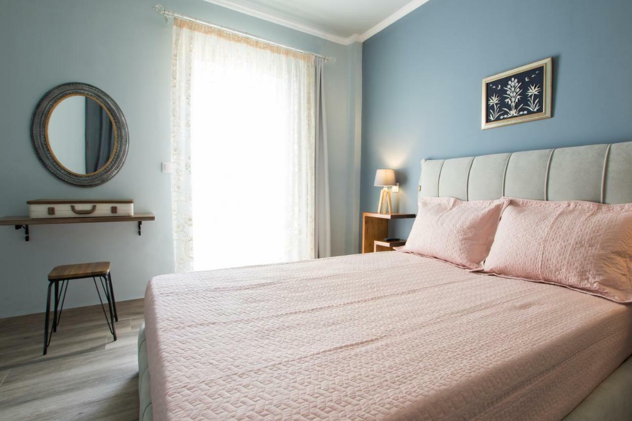 Optasia Apartment カルパトス エクステリア 写真
